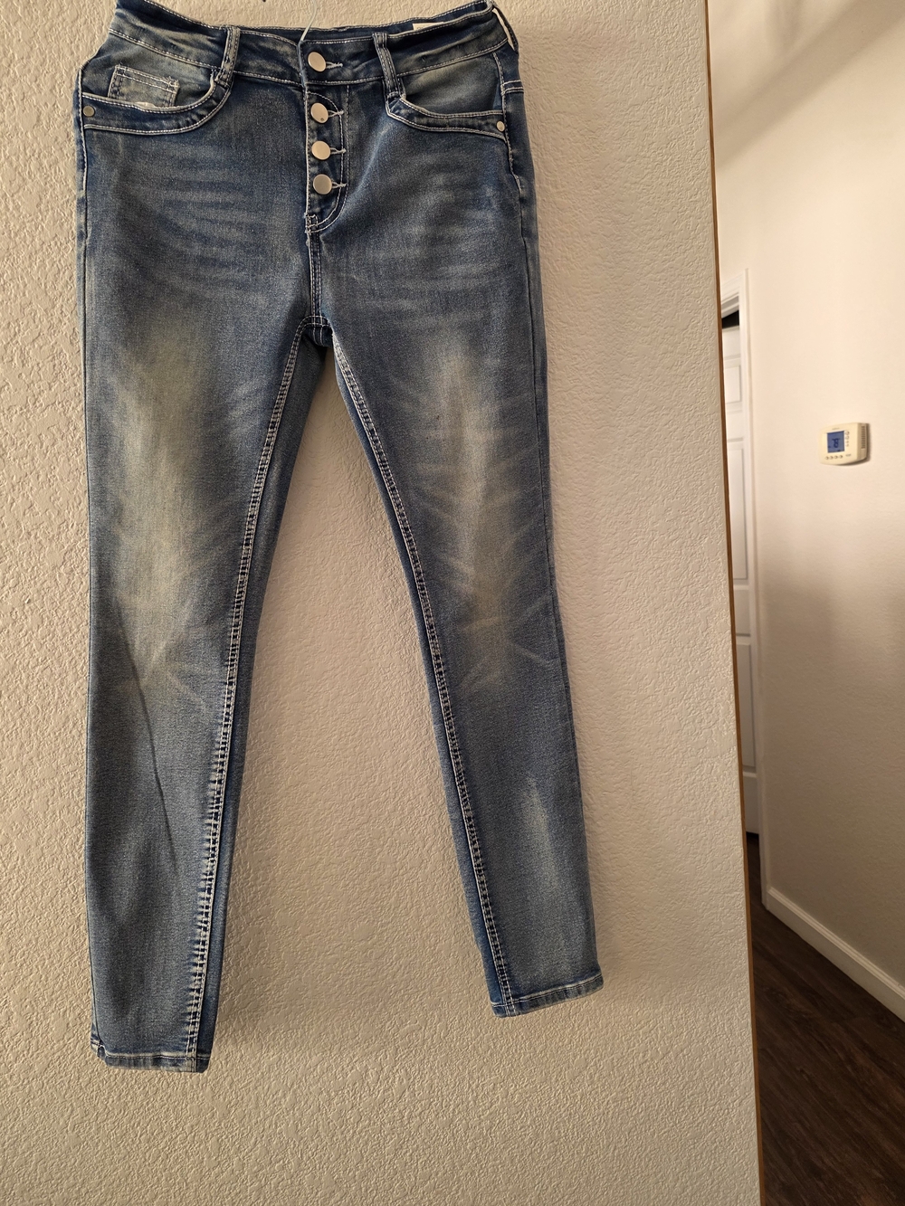 Women's Light Blue Skinny Button-Fly Jeans